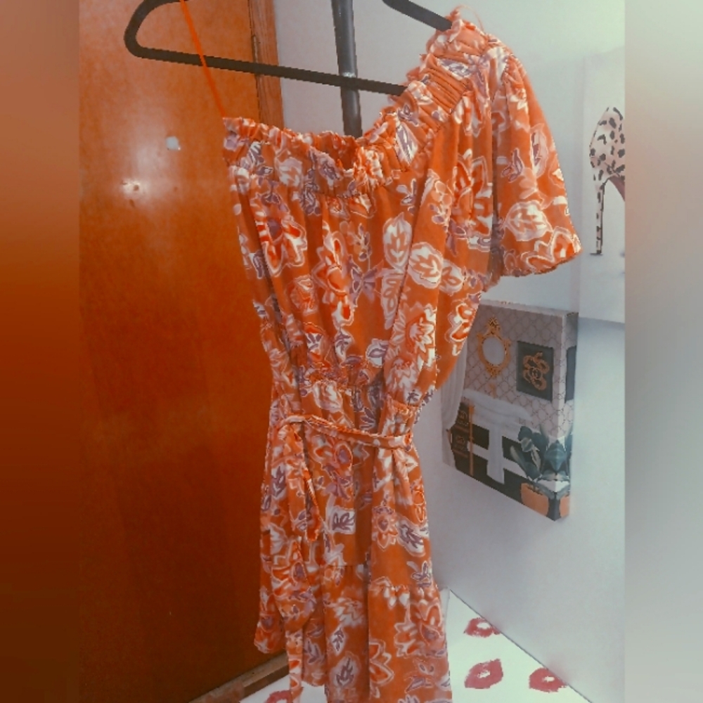 Boutique Floral One-Shoulder Dress Size M By Love Wednesday